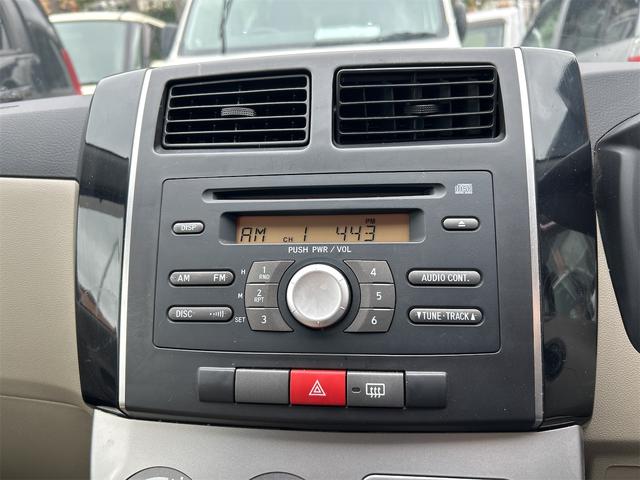 ミラ Ｘリミテッド　ＥＲ　キーレスエントリー　電動格納ミラー　ＣＶＴ　盗難防止システム　ＡＢＳ　ＣＤ　衝突安全ボディ　エアコン　パワーステアリング　パワーウィンドウ（4枚目）