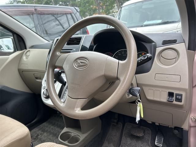 ミラ Ｘリミテッド　ＥＲ　キーレスエントリー　電動格納ミラー　ＣＶＴ　盗難防止システム　ＡＢＳ　ＣＤ　衝突安全ボディ　エアコン　パワーステアリング　パワーウィンドウ（11枚目）