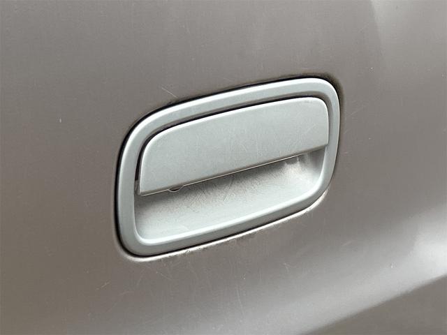 ミラ Ｘリミテッド　ＥＲ　キーレスエントリー　電動格納ミラー　ＣＶＴ　盗難防止システム　ＡＢＳ　ＣＤ　衝突安全ボディ　エアコン　パワーステアリング　パワーウィンドウ（22枚目）