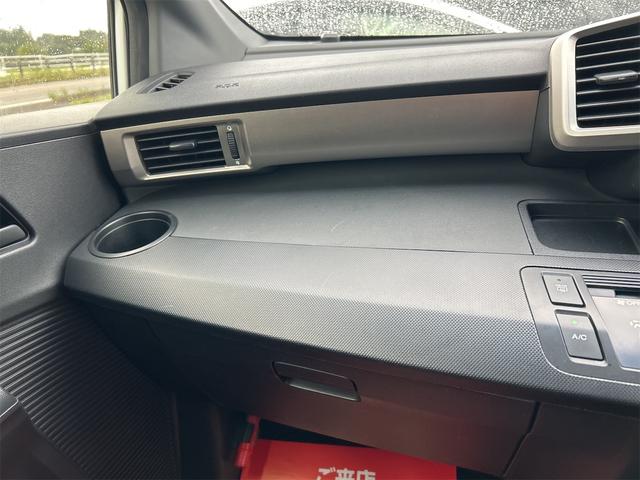 フリードスパイク Ｇ　ナビ　ＴＶ　両側スライドドア　キーレスエントリー　ＣＶＴ　ＣＤ　ＵＳＢ　ミュージックプレイヤー接続可　Ｂｌｕｅｔｏｏｔｈ　衝突安全ボディ　ＡＢＳ　ＥＳＣ　エアコン　パワーステアリング　パワーウィンドウ（35枚目）