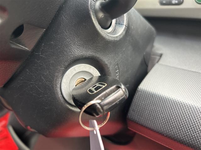 フリードスパイク Ｇ　ナビ　ＴＶ　両側スライドドア　キーレスエントリー　ＣＶＴ　ＣＤ　ＵＳＢ　ミュージックプレイヤー接続可　Ｂｌｕｅｔｏｏｔｈ　衝突安全ボディ　ＡＢＳ　ＥＳＣ　エアコン　パワーステアリング　パワーウィンドウ（42枚目）