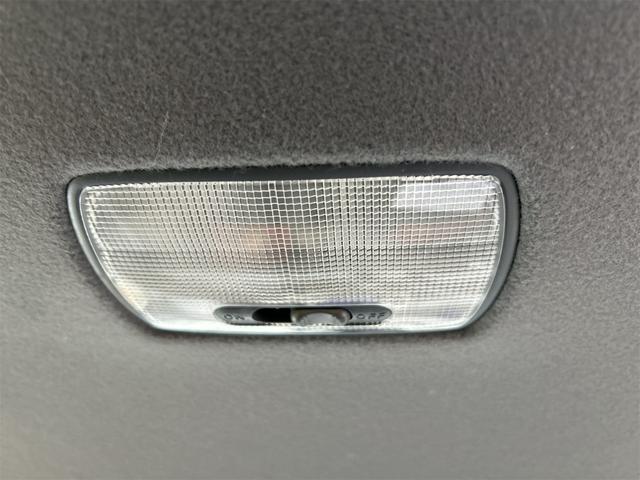 フリードスパイク Ｇ　ナビ　ＴＶ　両側スライドドア　キーレスエントリー　ＣＶＴ　ＣＤ　ＵＳＢ　ミュージックプレイヤー接続可　Ｂｌｕｅｔｏｏｔｈ　衝突安全ボディ　ＡＢＳ　ＥＳＣ　エアコン　パワーステアリング　パワーウィンドウ（48枚目）