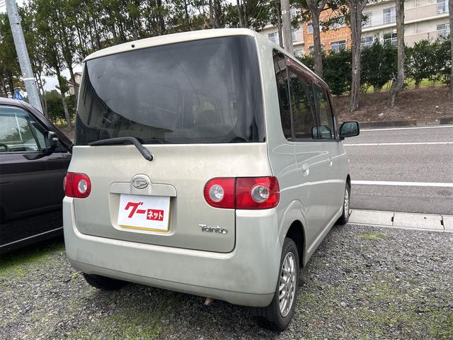 タント Ｘ　４ＷＤ　キーレスエントリー　電動格納ミラー　ベンチシート　ＡＴ　ＡＢＳ　ＣＤ　ＭＤ　アルミホイール　衝突安全ボディ　エアコン　パワーステアリング　パワーウィンドウ（22枚目）