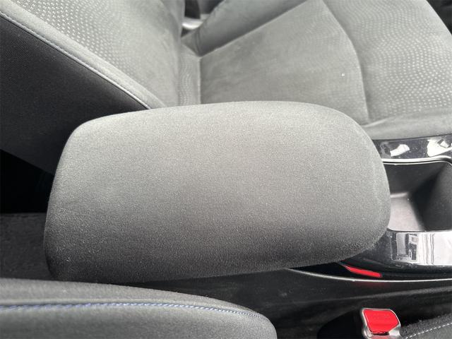 リーフ Ｘ　バックカメラ　ナビ　オートクルーズコントロール　スマートキー　電動格納ミラー　シートヒーター　ＣＶＴ　盗難防止システム　衝突安全ボディ　ＡＢＳ　ＥＳＣ　ＣＤ　ミュージックプレイヤー接続可　エアコン（41枚目）