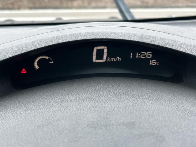 リーフ Ｘ　バックカメラ　ナビ　オートクルーズコントロール　スマートキー　電動格納ミラー　シートヒーター　ＣＶＴ　盗難防止システム　衝突安全ボディ　ＡＢＳ　ＥＳＣ　ＣＤ　ミュージックプレイヤー接続可　エアコン（55枚目）