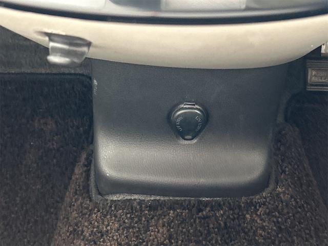 デイズ Ｘ　ＥＴＣ　全周囲カメラ　ナビ　ＴＶ　スマートキー　アイドリングストップ　電動格納ミラー　シートヒーター　ベンチシート　ＣＶＴ　盗難防止システム　ＡＢＳ　ＣＤ　ＵＳＢ　衝突安全ボディ　エアコン（44枚目）