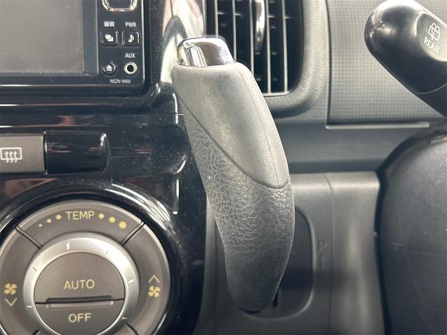 タント カスタムＸリミテッド　電動スライドドア　ＨＩＤ　スマートキー　電動格納ミラー　シートヒーター　ベンチシート　ＣＶＴ　盗難防止システム　ＡＢＳ　ＣＤ　ミュージックプレイヤー接続可　アルミホイール　衝突安全ボディ　エアコン（6枚目）