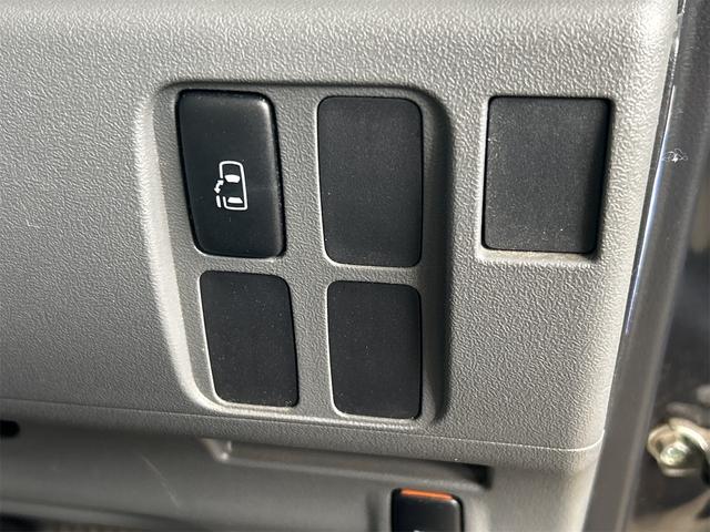 タント カスタムＸリミテッド　電動スライドドア　ＨＩＤ　スマートキー　電動格納ミラー　シートヒーター　ベンチシート　ＣＶＴ　盗難防止システム　ＡＢＳ　ＣＤ　ミュージックプレイヤー接続可　アルミホイール　衝突安全ボディ　エアコン（7枚目）