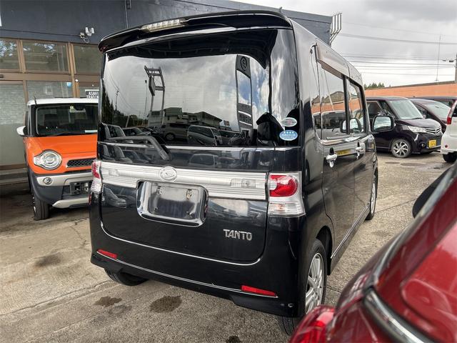 タント カスタムＸリミテッド　電動スライドドア　ＨＩＤ　スマートキー　電動格納ミラー　シートヒーター　ベンチシート　ＣＶＴ　盗難防止システム　ＡＢＳ　ＣＤ　ミュージックプレイヤー接続可　アルミホイール　衝突安全ボディ　エアコン（13枚目）