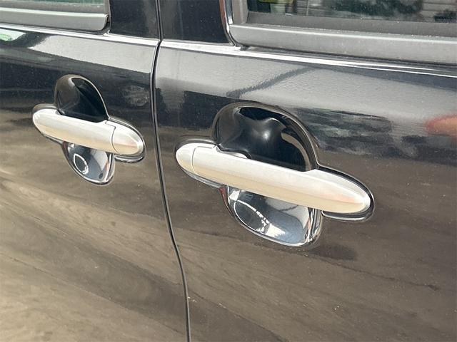 タント カスタムＸリミテッド　電動スライドドア　ＨＩＤ　スマートキー　電動格納ミラー　シートヒーター　ベンチシート　ＣＶＴ　盗難防止システム　ＡＢＳ　ＣＤ　ミュージックプレイヤー接続可　アルミホイール　衝突安全ボディ　エアコン（25枚目）