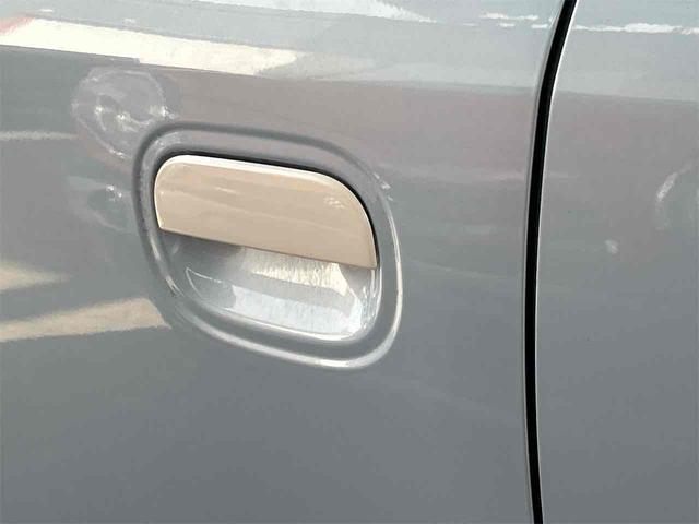 ピクシススペース Ｘ　ドライブレコーダー　スマートキー　アイドリングストップ　電動格納ミラー　ベンチシート　ＣＶＴ　盗難防止システム　ＡＢＳ　ＣＤ　ミュージックプレイヤー接続可　アルミホイール　衝突安全ボディ　エアコン（32枚目）
