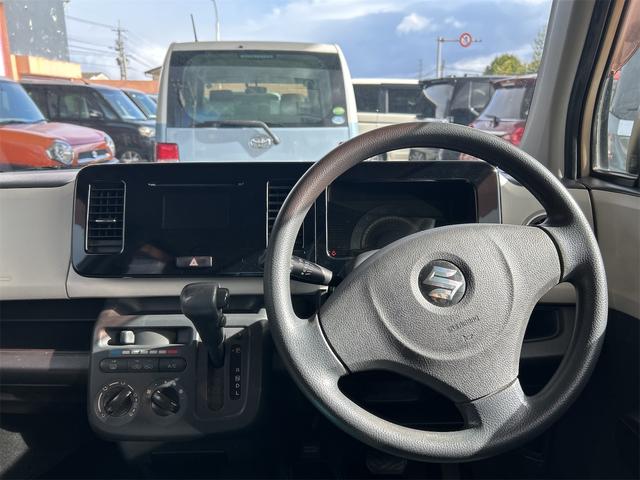 ＭＲワゴン Ｇ　バックカメラ　キーレスエントリー　電動格納ミラー　ベンチシート　ＣＶＴ　盗難防止システム　ＡＢＳ　ＣＤ　ＵＳＢ　衝突安全ボディ　エアコン　パワーステアリング　パワーウィンドウ（3枚目）