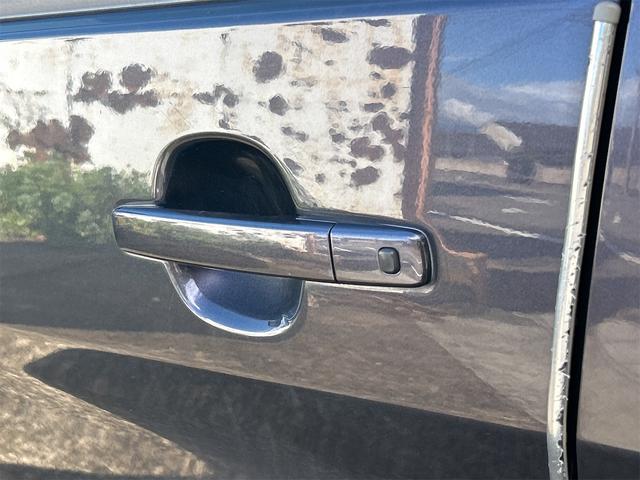 ｅＫカスタム Ｇ　ナビ　ＴＶ　ＨＩＤ　スマートキー　アイドリングストップ　電動格納ミラー　ベンチシート　ＣＶＴ　盗難防止システム　ＡＢＳ　ＣＤ　ＵＳＢ　ミュージックプレイヤー接続可　アルミホイール　衝突安全ボディ（31枚目）