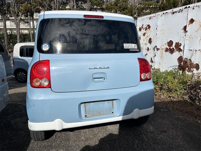 アルトラパン リミテッド　ナビ　スマートキー　電動格納ミラー　シートヒーター　ＣＶＴ　盗難防止システム　ＡＢＳ　Ｂｌｕｅｔｏｏｔｈ　アルミホイール　衝突安全ボディ　エアコン　パワーステアリング　パワーウィンドウ（17枚目）