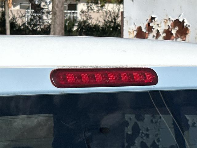 アルトラパン リミテッド　ナビ　スマートキー　電動格納ミラー　シートヒーター　ＣＶＴ　盗難防止システム　ＡＢＳ　Ｂｌｕｅｔｏｏｔｈ　アルミホイール　衝突安全ボディ　エアコン　パワーステアリング　パワーウィンドウ（24枚目）