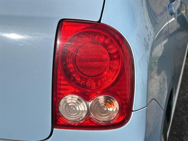 アルトラパン リミテッド　ナビ　スマートキー　電動格納ミラー　シートヒーター　ＣＶＴ　盗難防止システム　ＡＢＳ　Ｂｌｕｅｔｏｏｔｈ　アルミホイール　衝突安全ボディ　エアコン　パワーステアリング　パワーウィンドウ（25枚目）