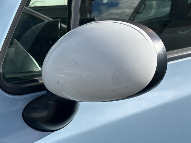 アルトラパン リミテッド　ナビ　スマートキー　電動格納ミラー　シートヒーター　ＣＶＴ　盗難防止システム　ＡＢＳ　Ｂｌｕｅｔｏｏｔｈ　アルミホイール　衝突安全ボディ　エアコン　パワーステアリング　パワーウィンドウ（30枚目）