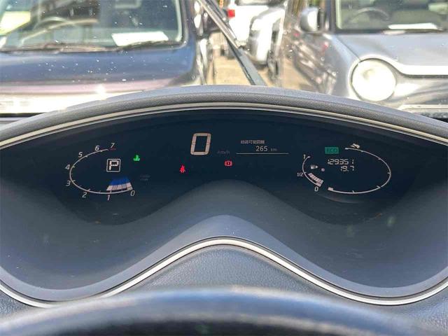 セレナ ハイウェイスター S-ハイブリッド Vセレクション バックカメラ ナビ TV オートクルーズコントロール 両側電動スライドドア オートライト HID スマートキー 電動格納ミラー 後席モニター 3列シート ウォークスルー CVT アルミホイール(23枚目)