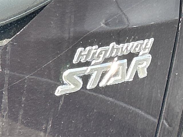 セレナ ハイウェイスター S-ハイブリッド Vセレクション バックカメラ ナビ TV オートクルーズコントロール 両側電動スライドドア オートライト HID スマートキー 電動格納ミラー 後席モニター 3列シート ウォークスルー CVT アルミホイール(27枚目)