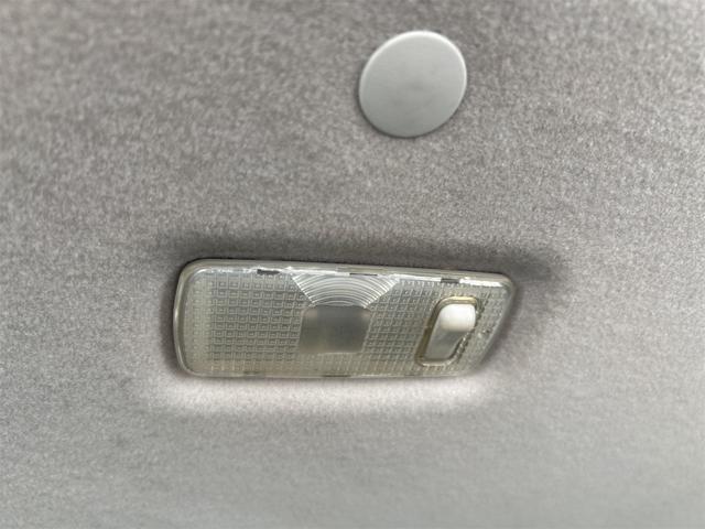 セレナ ハイウェイスター S-ハイブリッド Vセレクション バックカメラ ナビ TV オートクルーズコントロール 両側電動スライドドア オートライト HID スマートキー 電動格納ミラー 後席モニター 3列シート ウォークスルー CVT アルミホイール(33枚目)