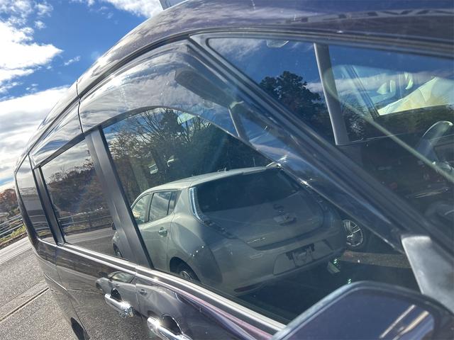 セレナ ハイウェイスター S-ハイブリッド Vセレクション バックカメラ ナビ TV オートクルーズコントロール 両側電動スライドドア オートライト HID スマートキー 電動格納ミラー 後席モニター 3列シート ウォークスルー CVT アルミホイール(41枚目)