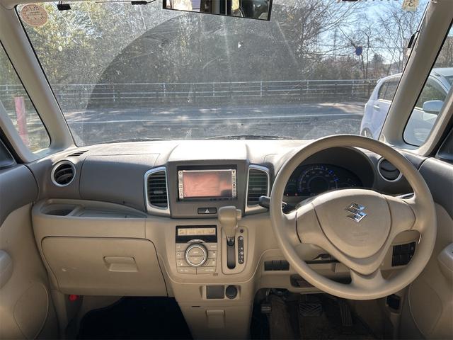 運転者にとっては日々使用することとなる運転席です。運転席が快適だと運転に集中することができますね。