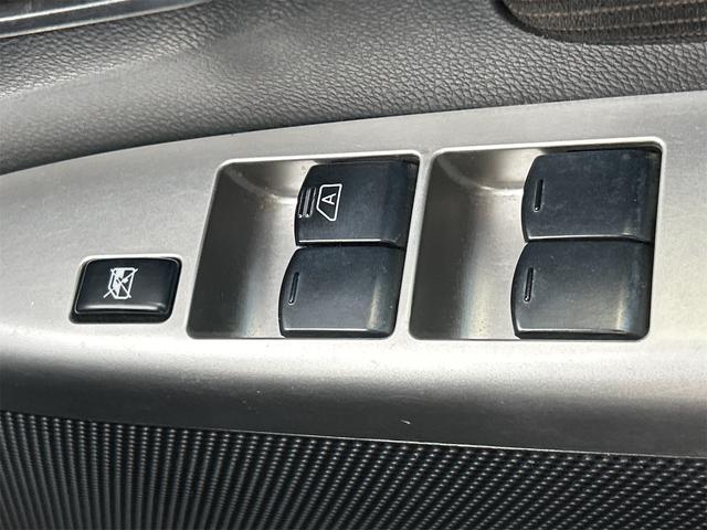 デイズ ハイウェイスターX Vセレクション+セーフティII ナビ 衝突被害軽減システム HID スマートキー アイドリングストップ 電動格納ミラー ベンチシート CVT 盗難防止システム ABS ESC アルミホイール 衝突安全ボディ エアコン(11枚目)