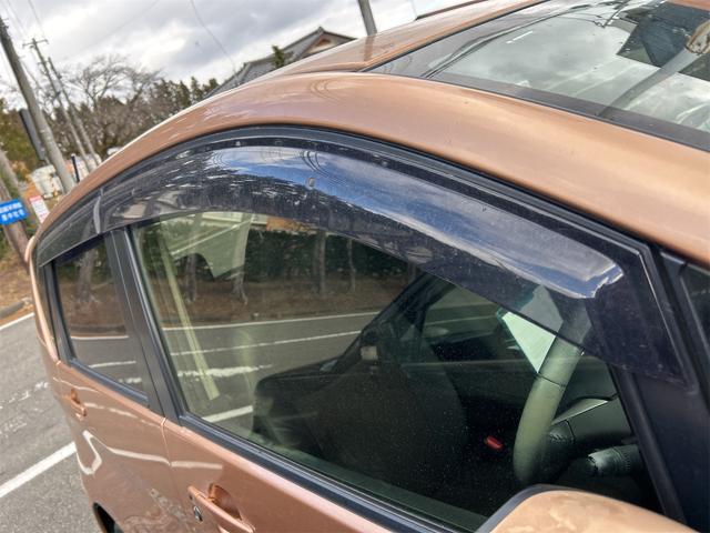 デイズ ハイウェイスターX Vセレクション+セーフティII ナビ 衝突被害軽減システム HID スマートキー アイドリングストップ 電動格納ミラー ベンチシート CVT 盗難防止システム ABS ESC アルミホイール 衝突安全ボディ エアコン(34枚目)