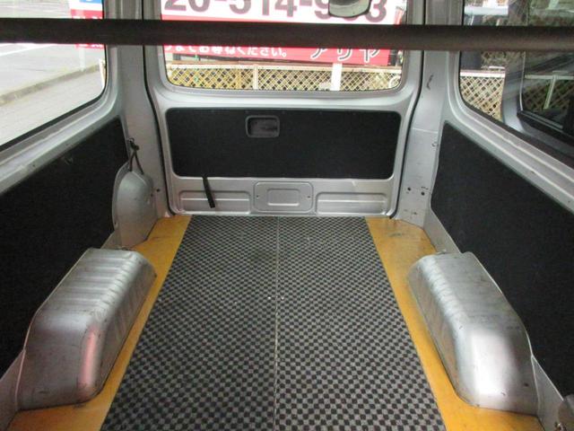 ＮＶ３５０キャラバンバン ロングＤＸターボ　４ドアバン２．５ＤターボＤＸロング４ＷＤ　ナビ／ＴＶ／バックモニター／キーレス／中古スタッドレスホイール付４本（7枚目）