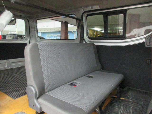 ＮＶ３５０キャラバンバン ロングＤＸターボ　４ドアバン２．５ＤターボＤＸロング４ＷＤ　ナビ／ＴＶ／バックモニター／キーレス／中古スタッドレスホイール付４本（10枚目）