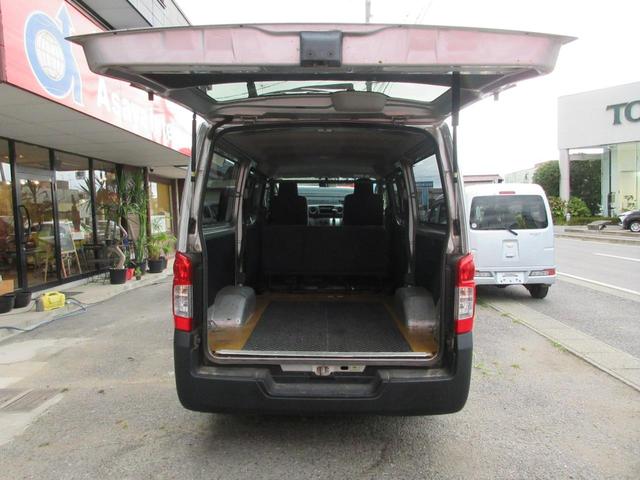 ＮＶ３５０キャラバンバン ロングＤＸターボ　４ドアバン２．５ＤターボＤＸロング４ＷＤ　ナビ／ＴＶ／バックモニター／キーレス／中古スタッドレスホイール付４本（15枚目）