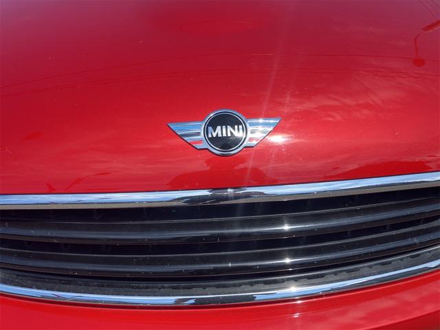 ＭＩＮＩ クーパーＤ　ペースマン　ドライブレコーダー　アルミホイール　キーレスエントリー　ＡＴ　盗難防止システム　ＡＢＳ　ＥＳＣ　エアコン　パワーステアリング　パワーウィンドウ　運転席エアバッグ　助手席エアバッグ　サイドエアバッグ（29枚目）