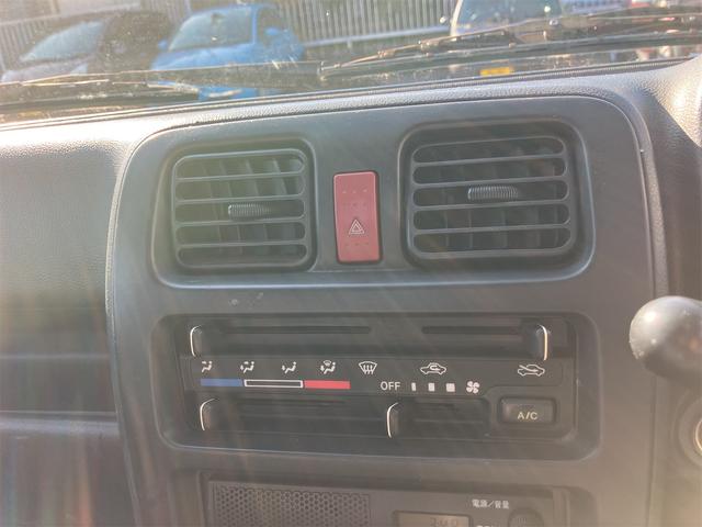 キャリイトラック  MT エアコン パワーステアリング(3枚目)
