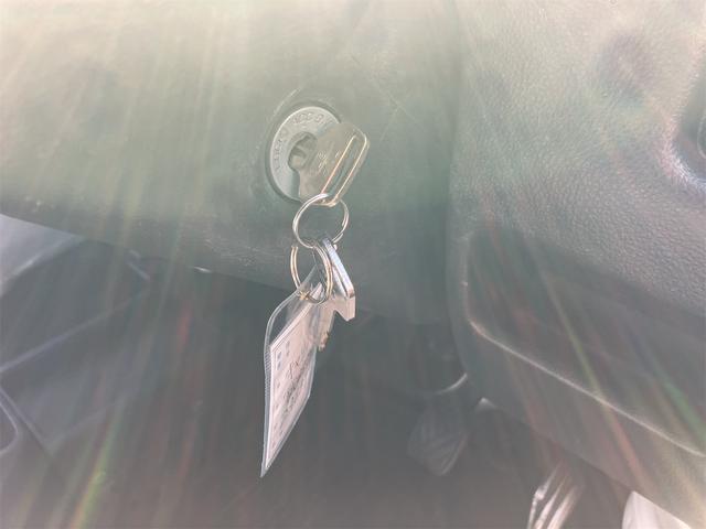 キャリイトラック  MT エアコン パワーステアリング(8枚目)