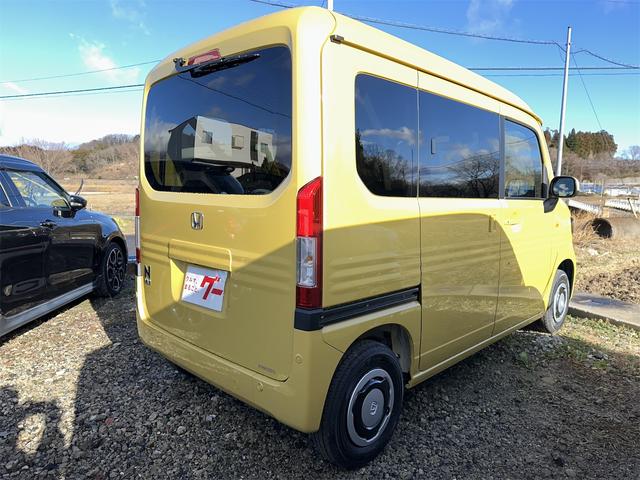 �L�[���g�т��Ă��邾���ŁA�G���W���̎n�����\�ȑ����ł��B�v�b�V���X�^�[�g�ł��̂ŃG���W���̎n�����{�^�������������ł�