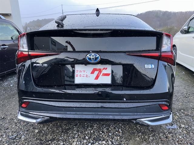 プリウス Ａツーリングセレクション　ＥＴＣ　クリアランスソナー　レーンアシスト　オートクルーズコントロール　パークアシスト　衝突被害軽減システム　ＴＶ　アルミホイール　オートマチックハイビーム　オートライト　ＬＥＤヘッドランプ　ＣＶＴ（6枚目）