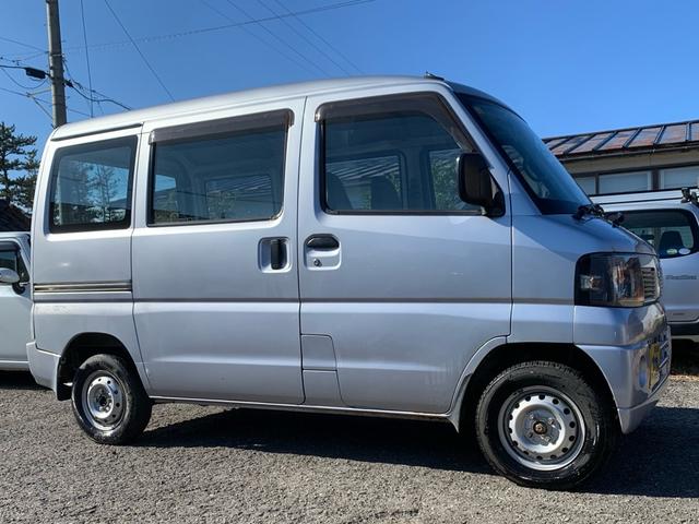 クリッパーバン ＤＸ　切替４ＷＤ　５速マニュアル　車検令和９年１２月２０日　軽バン！ケッパコ（6枚目）