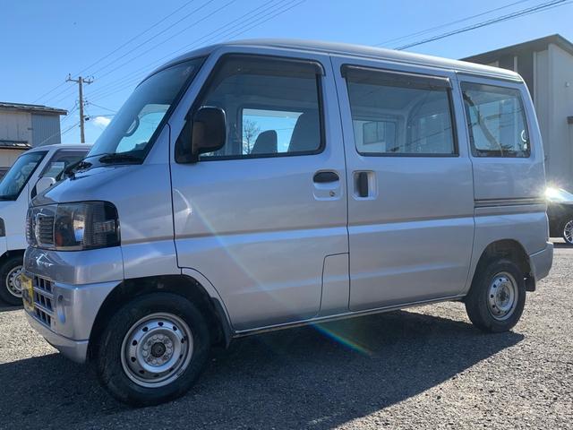 クリッパーバン ＤＸ　切替４ＷＤ　５速マニュアル　車検令和９年１２月２０日　軽バン！ケッパコ（7枚目）