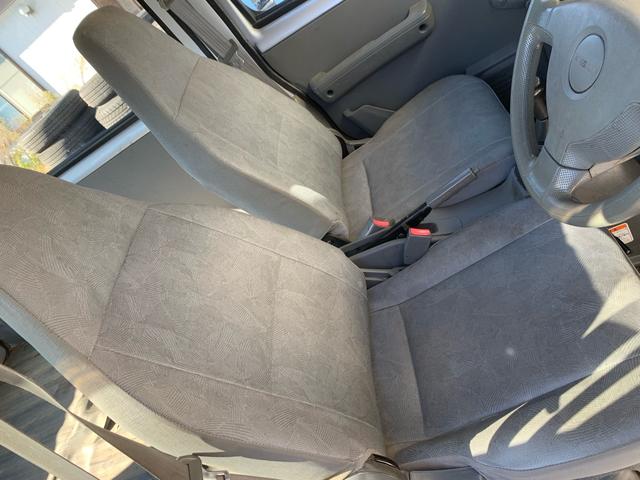 クリッパーバン ＤＸ　切替４ＷＤ　５速マニュアル　車検令和９年１２月２０日　軽バン！ケッパコ（15枚目）