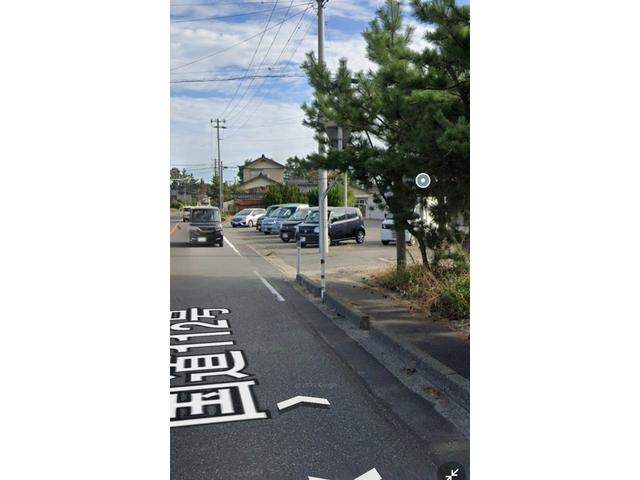 �������E�ɋȂ���