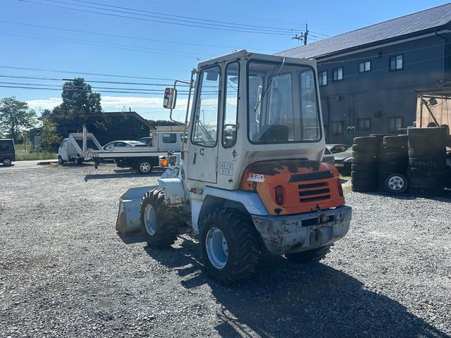 日本 　日立建機！！ＬＸ２０－３！！ホイールローダー！！使用可能！！点検済み！！（7枚目）