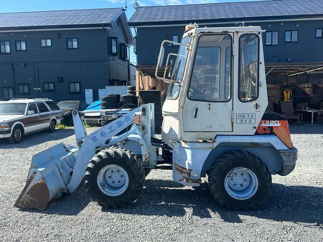 日本 　日立建機！！ＬＸ２０－３！！ホイールローダー！！使用可能！！点検済み！！（8枚目）