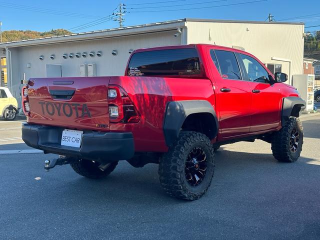 ハイラックス Ｚ　ワンオーナー！禁煙車！構造変更済み！リフトアップ（ビルシュタイン）！ブロックタイヤ！ヒッチメンバー！前後ドラレコ！社外ナビ！ＷＰＦフォグ！バックカメラ！内外装クリーニング済み！（20枚目）