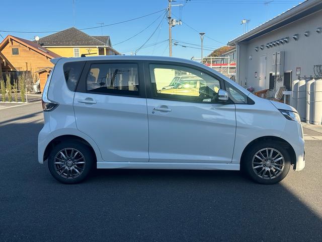 デイズ ハイウェイスター　Ｇ　禁煙車！！純正ナビゲーション！！バックカメラ！！インテリジェントキー！！アイドリングストップ！！シートヒーター！！衝突安全ボディ！！内外装クリーニング済み！！（19枚目）