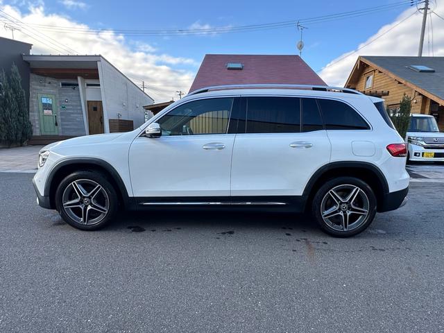 ＧＬＢ ＧＬＢ２００ｄ　ＡＭＧライン　ワンオーナー！！禁煙車！！純正ナビゲーション！！アラウンドビュー！！パドルシフト！！ディーゼルターボ！！パワートランク！！内外装クリーニング済み！！ドライブレコーダー！！スペアキー！！（19枚目）