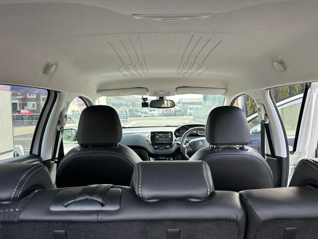 ２００８ プレミアム　ワンオーナー！！ペット乗車歴あり！！キーレス！！パドルシフト！！クルーズコントロール！！ＥＴＣ！！前後ドライブレコーダー！！ハーフレザーシート！！純正ナビゲーション！！地デジ！！内外装クリーニング済み（6枚目）