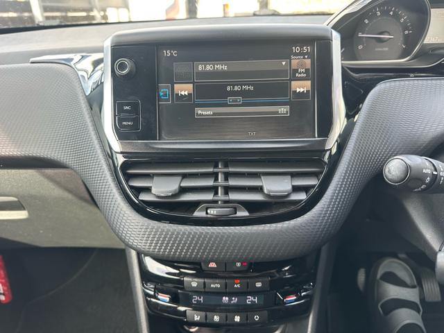 ２００８ プレミアム　ワンオーナー！！ペット乗車歴あり！！キーレス！！パドルシフト！！クルーズコントロール！！ＥＴＣ！！前後ドライブレコーダー！！ハーフレザーシート！！純正ナビゲーション！！地デジ！！内外装クリーニング済み（10枚目）