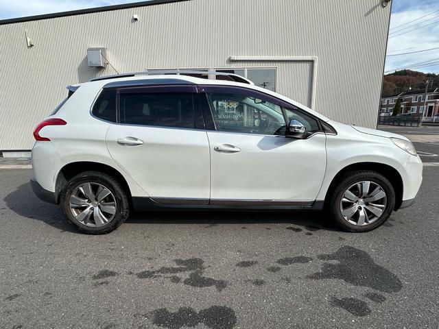 ２００８ プレミアム　ワンオーナー！！ペット乗車歴あり！！キーレス！！パドルシフト！！クルーズコントロール！！ＥＴＣ！！前後ドライブレコーダー！！ハーフレザーシート！！純正ナビゲーション！！地デジ！！内外装クリーニング済み（22枚目）