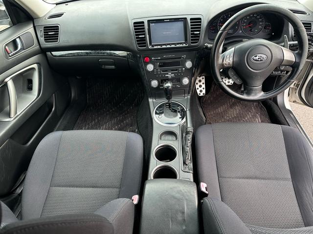 レガシィツーリングワゴン ２．０ｉ　アドバンテージライン　インテリジェントキー！！パドルシフト！！純正ナビゲーション！！ＥＴＣ！！内外装クリーニング済み！！４ＷＤ！！（2枚目）