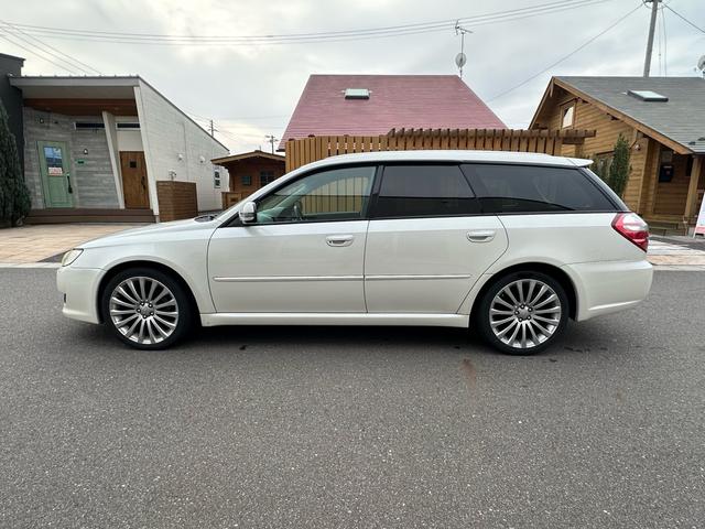 レガシィツーリングワゴン ２．０ｉ　アドバンテージライン　インテリジェントキー！！パドルシフト！！純正ナビゲーション！！ＥＴＣ！！内外装クリーニング済み！！４ＷＤ！！（16枚目）